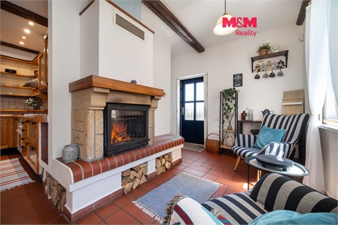 Prodej rodinného domu, 218 m² 0