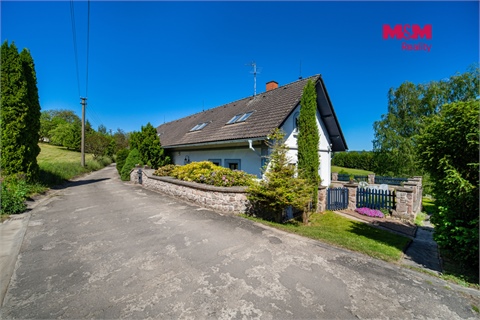 Prodej rodinného domu, 218 m² 10