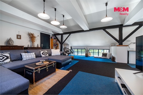 Prodej rodinného domu, 218 m² - 8