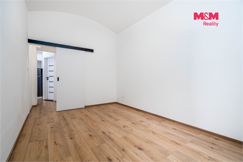 Prodej bytu 2+1, 43 m² - 12