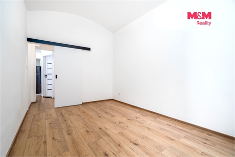 Prodej bytu 2+1, 43 m² - 14