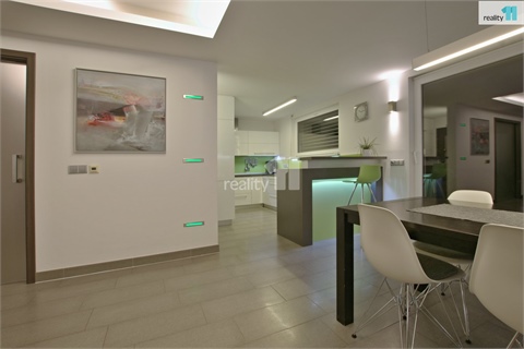 Prodej rodinného domu, 200 m² 26
