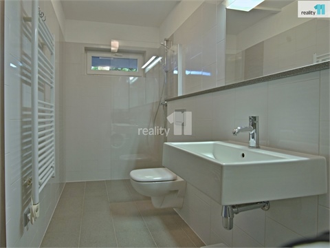 Prodej rodinného domu, 200 m² - 24