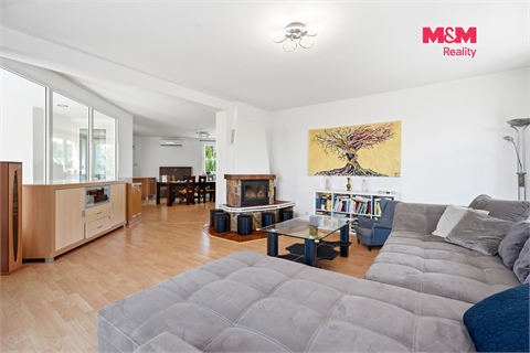 Prodej rodinného domu, 281 m² - 6