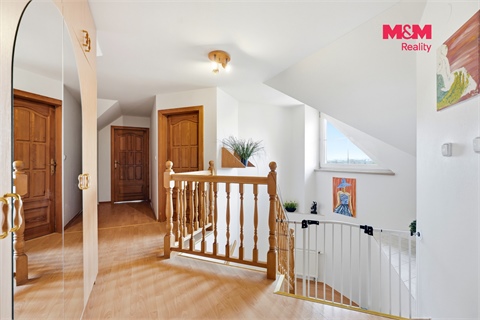 Prodej rodinného domu, 281 m² 22
