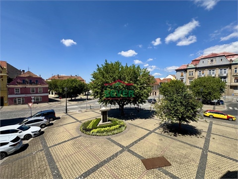 Prodej rodinného domu, 497 m² 18