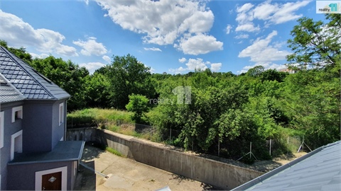 Pronájem bytu 2kk, 64 m² 10