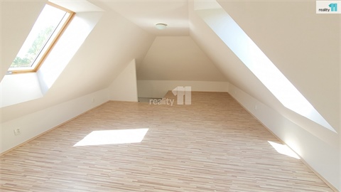 Pronájem bytu 2kk, 64 m² 8