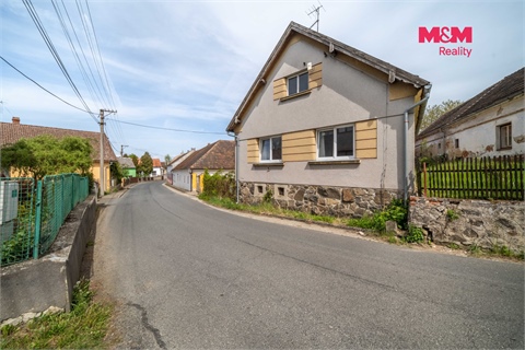 Prodej rodinného domu, 64 m² 2