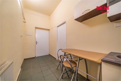 Prodej bytu 1+1, 29 m² - 2