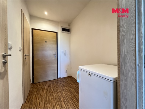 Pronájem bytu 1kk, 30 m² 2