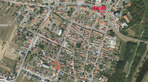 Prodej stavebního pozemku, 921 m² 0