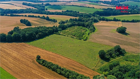 Prodej pozemku pro komerční výstavbu, 27 304 m² 6