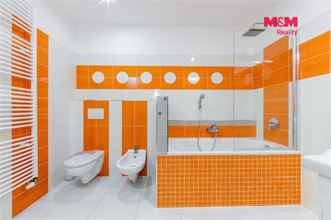 Pronájem bytu 4kk, 70 m² - 0