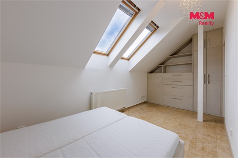 Pronájem bytu 4kk, 70 m² - 10