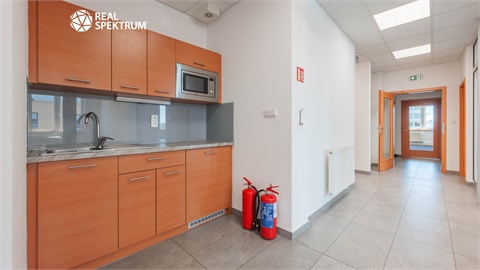Pronájem kanceláře, 684 m² - 22