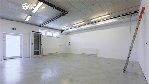 Pronájem kanceláře, 684 m² - 4