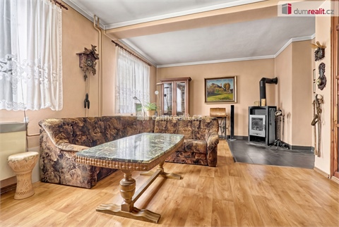 Prodej rodinného domu, 200 m² - 6
