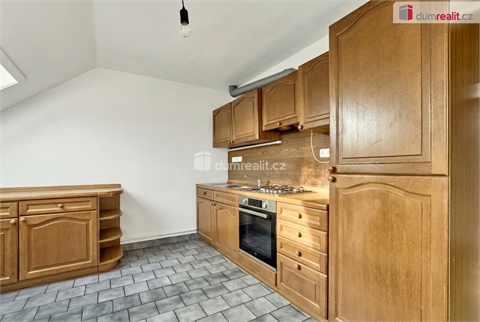Prodej rodinného domu, 200 m² 18