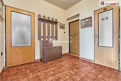 Prodej rodinného domu, 200 m² - 14