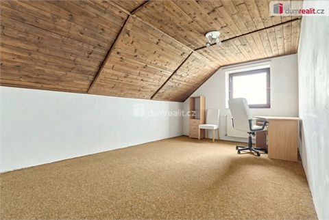 Prodej rodinného domu, 200 m² 24