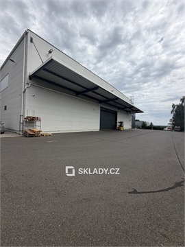 Pronájem skladu / haly, 1 000 m² - 2