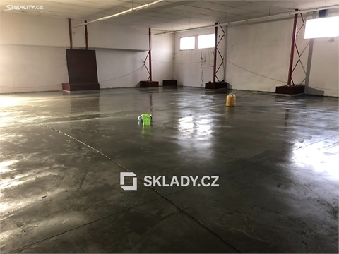 Pronájem skladu / haly, 1 126 m² - 0