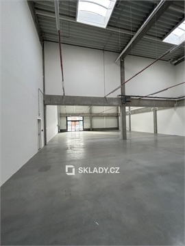 Pronájem skladu / haly, 390 m² - 8