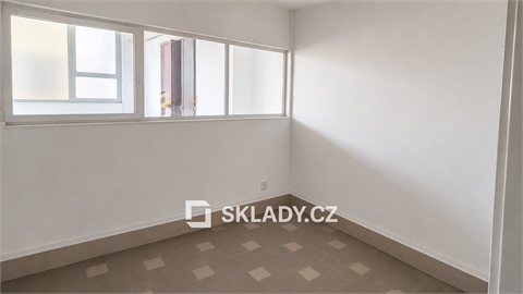 Pronájem skladu / haly, 440 m² 6