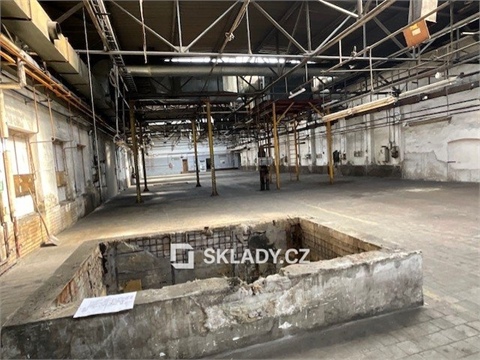 Pronájem skladu / haly, 2 586 m² 2