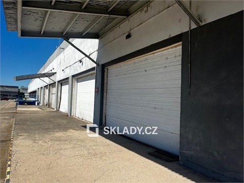 Pronájem skladu / haly, 380 m² - 2