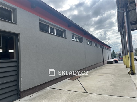 Pronájem skladu / haly, 700 m² - 0