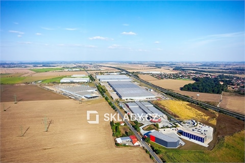 Pronájem skladu / haly, 6 900 m² - 2