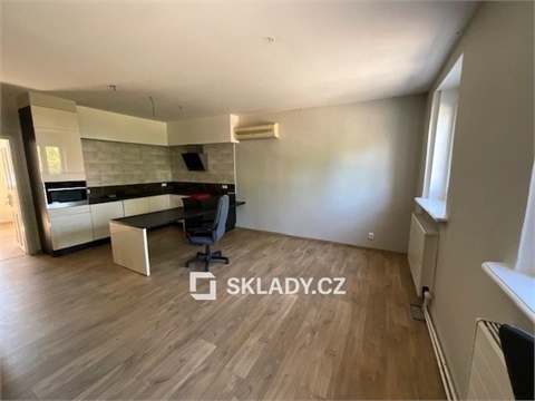 Pronájem skladu / haly, 1 549 m² 14
