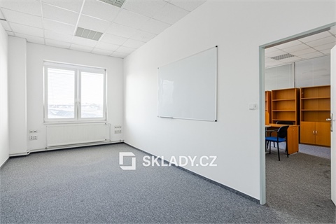 Pronájem kanceláře, 1 000 m² - 8