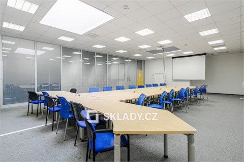 Pronájem kanceláře, 1 000 m² 12