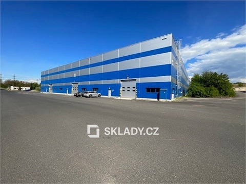 Pronájem skladu / haly, 4 850 m² 0