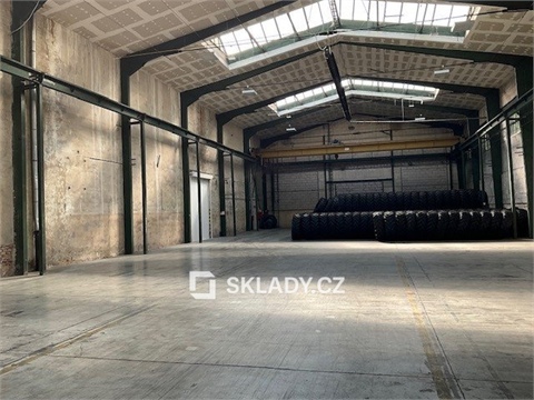 Pronájem skladu / haly, 1 500 m² - 4