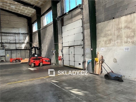 Pronájem skladu / haly, 1 500 m² 4