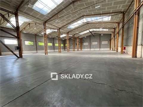 Pronájem skladu / haly, 1 500 m² - 6