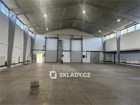 Pronájem skladu / haly, 2 500 m² - 8
