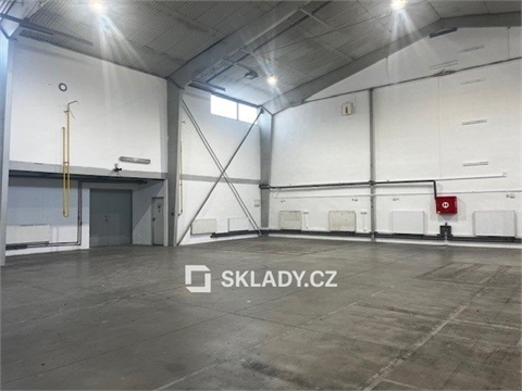 Pronájem skladu / haly, 2 500 m² 8