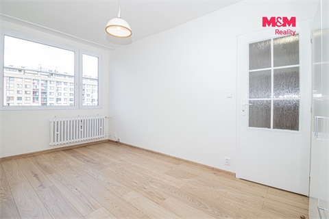 Pronájem bytu 3kk, 72 m² 12