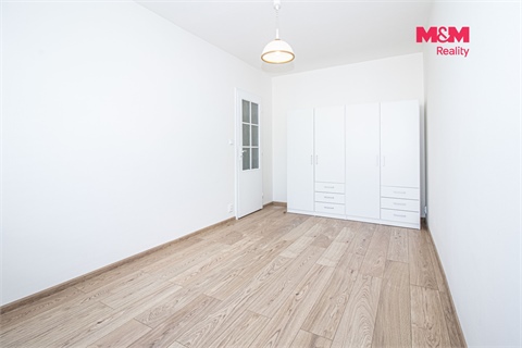 Pronájem bytu 3kk, 72 m² - 12