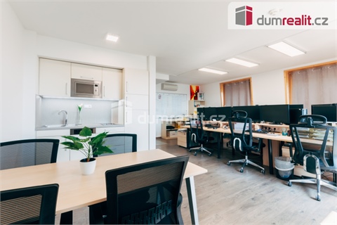 Pronájem bytu 2kk, 71 m² - 0