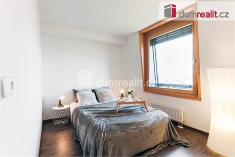 Pronájem bytu 2kk, 71 m² - 2