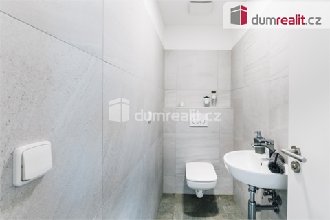Pronájem bytu 2+1, 92 m² - 2