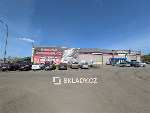 Pronájem skladu / haly, 890 m² 2