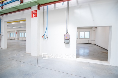 Pronájem skladu / haly, 2 500 m² - 8