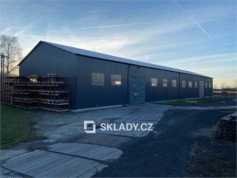 Pronájem skladu / haly, 880 m² 2